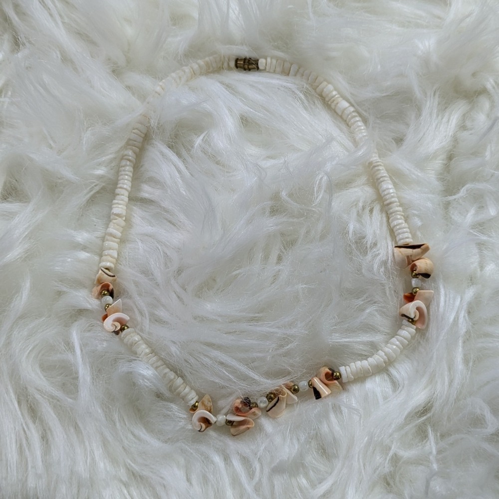 Vintage Puka Shell Necklace Beaded Seashell Choker Beachy‎ Summer Jewelry Ivory